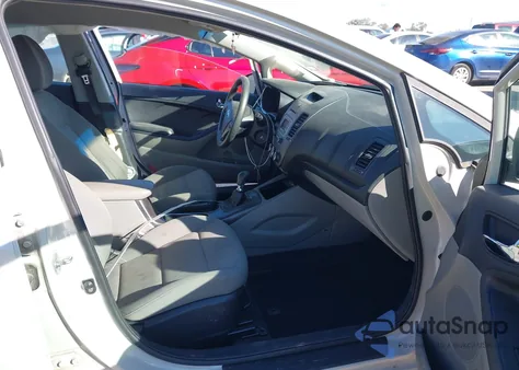 2015 Kia Forte Lx из США, поврежденный, VIN KNAFK4A61F5267476